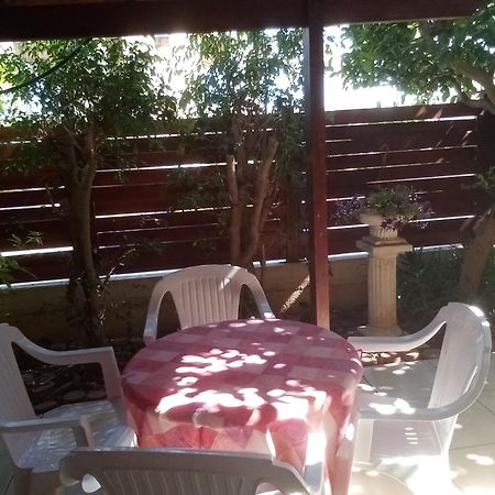 Green Patio Λάρνακα Εξωτερικό φωτογραφία