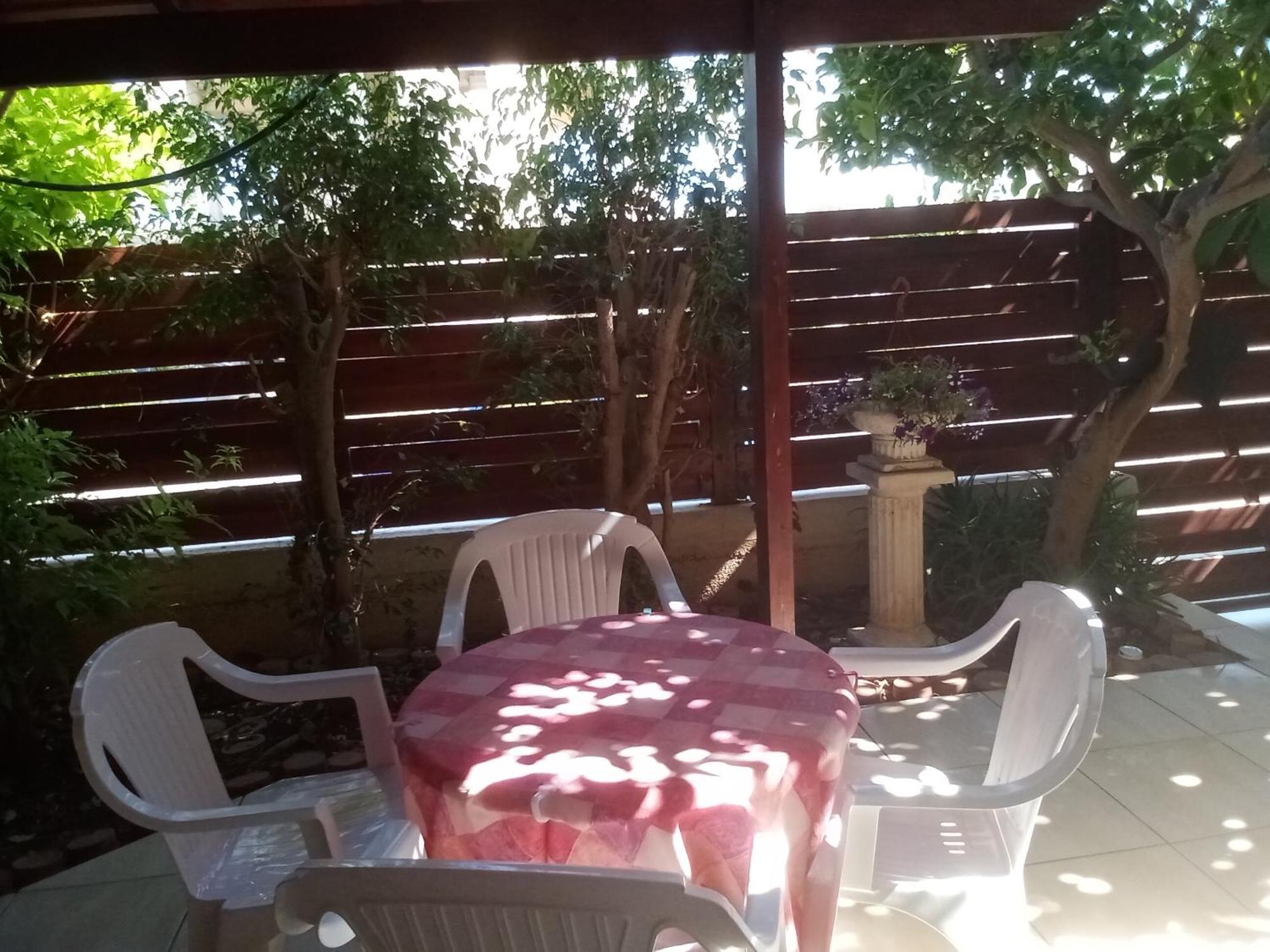 Green Patio Λάρνακα Εξωτερικό φωτογραφία